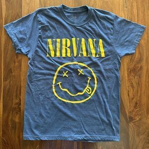Nirvana tee 